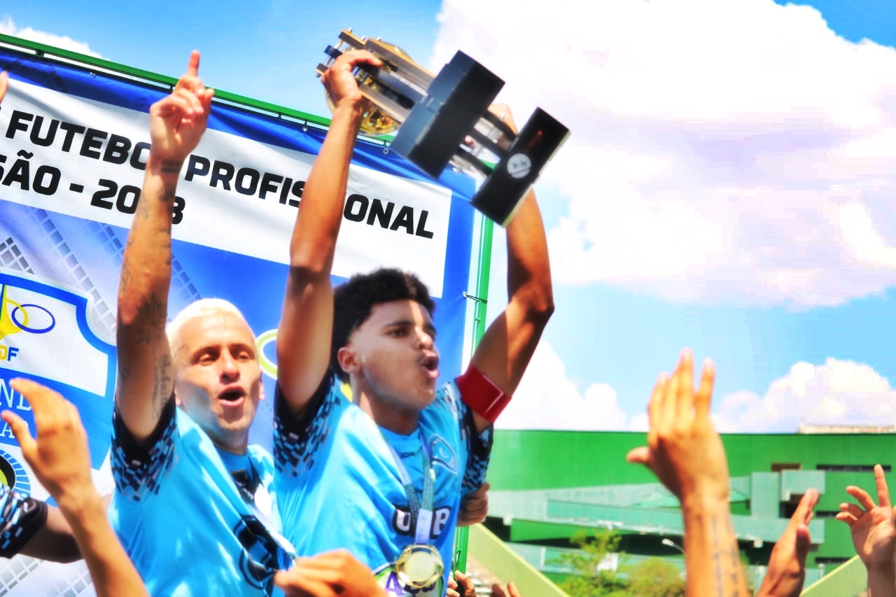 Capital campeão da Segunda Divisão do Campeonato Candango em 2018