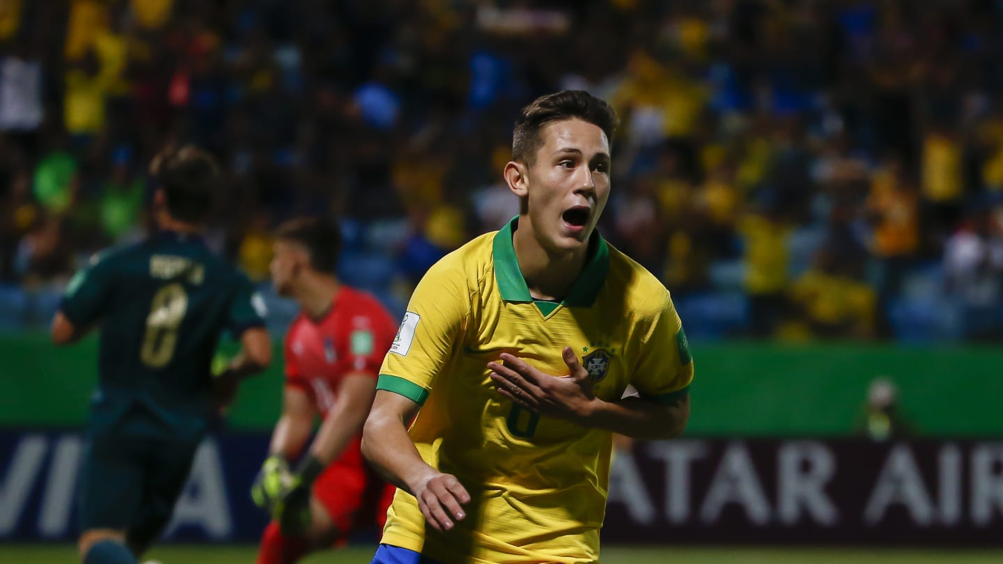 Agora é semifinal! Brasil vence Itália e avança na Copa do Mundo Sub-17