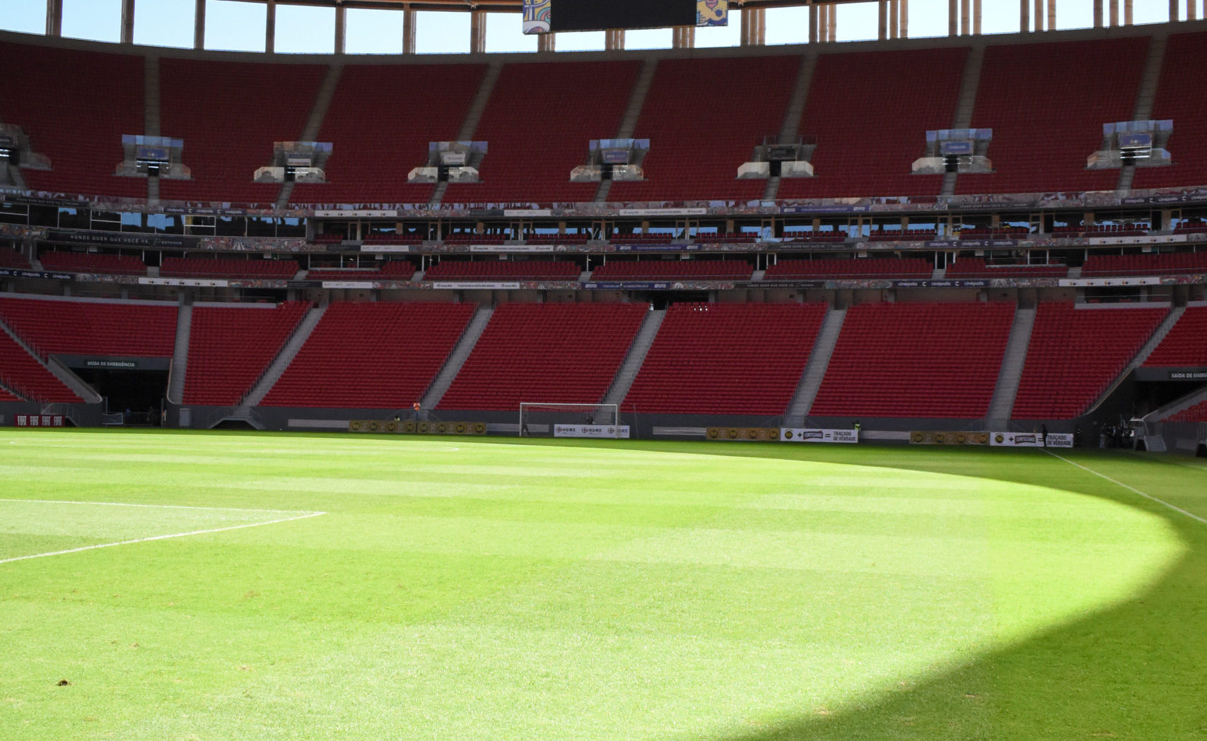 Em apenas cinco jogos da Copa, público do Novo Mané Garrincha