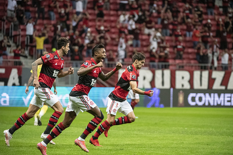 Flamengo após golear na libertadores voltou a ser o melhor time do Bra