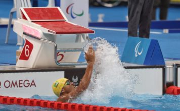 Com grande arrancada, Wendell Berlarmino ganha bronze na natação