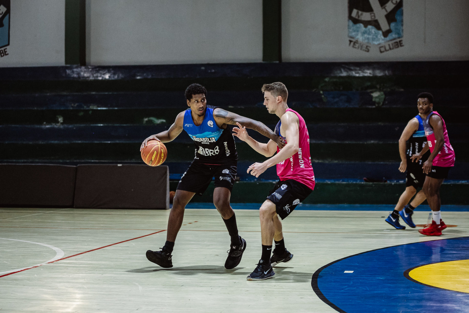 Técnico da equipe de basquete do São Paulo comenta sobre