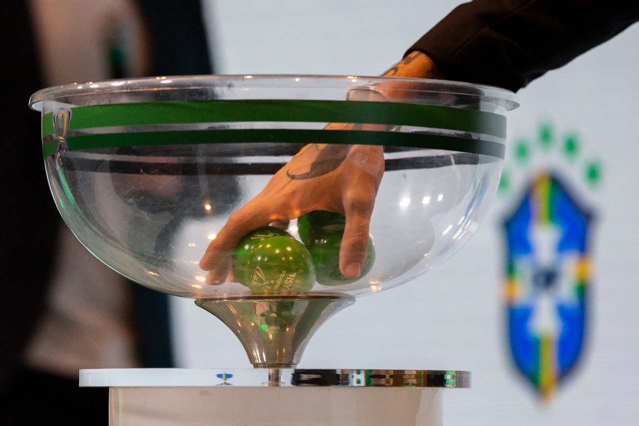 Jogos de sábado definirão o confronto da Fed Cup entre Brasil e