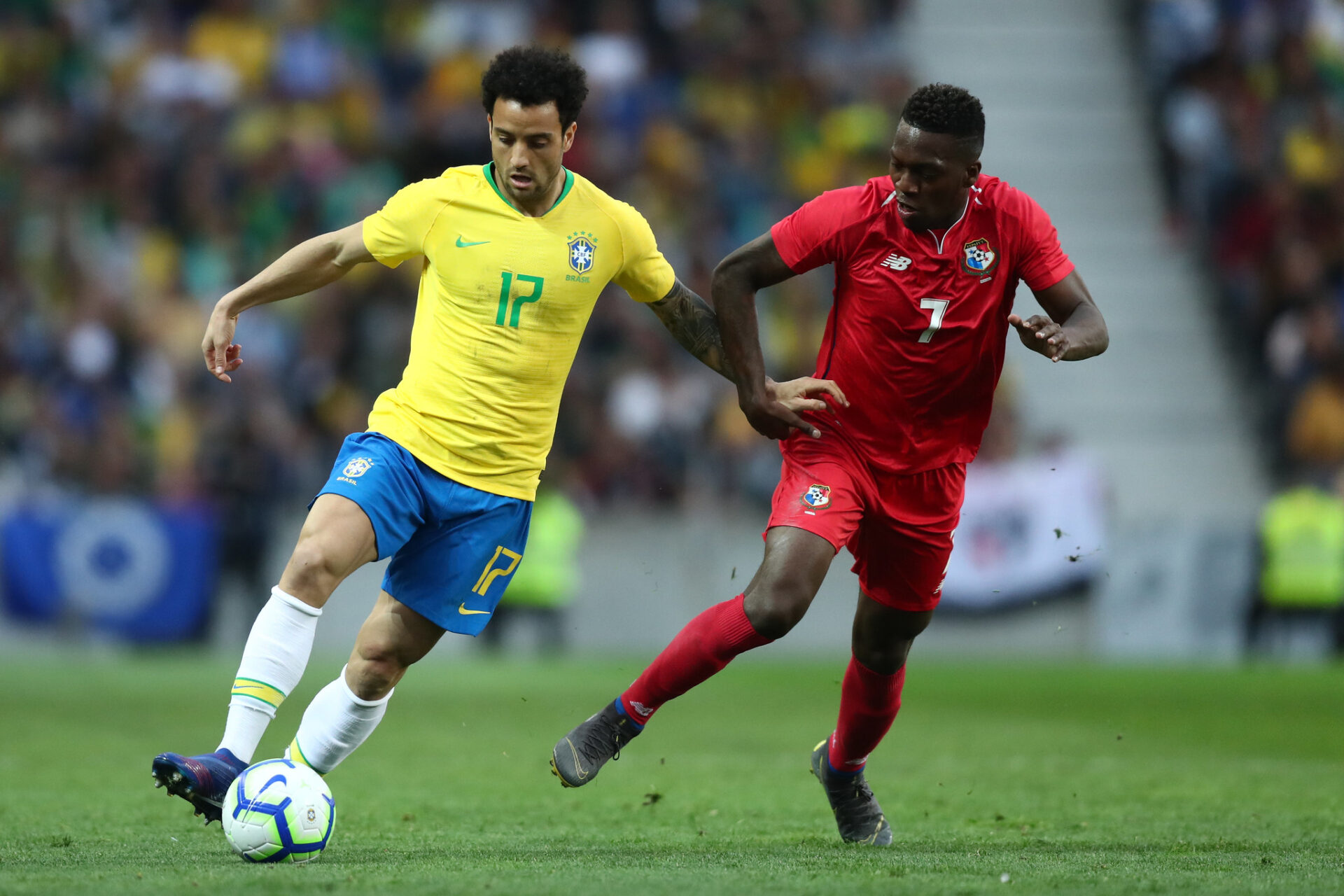 Felipe Anderson pela seleção principal no jogo entre Brasil e Panamá em março de 2019