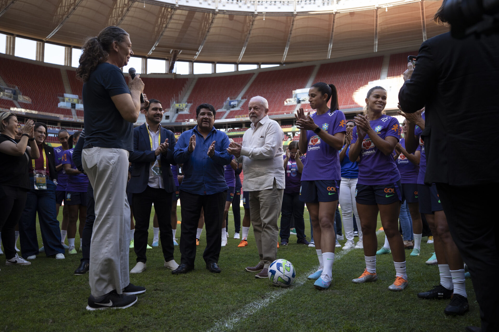 Treino da seleção brasileira preparativo para Copa do Mundo Feminina na Arena BRB Mané Garrincha