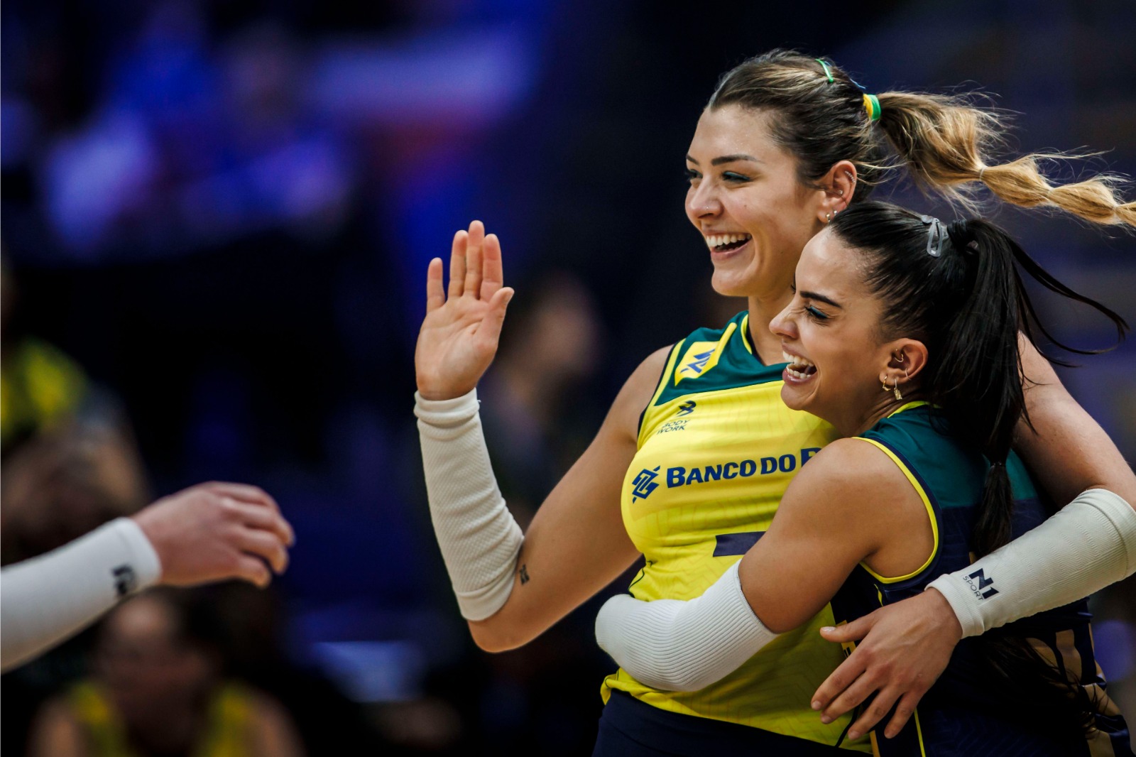 Brasil estreia na Liga das Nações de Vôlei com derrota para a