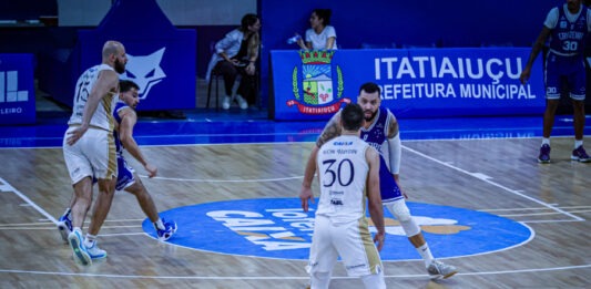 Brasília Basquete cresce no fim, vence Cruzeiro e cola no G-4 do NBB Brasília