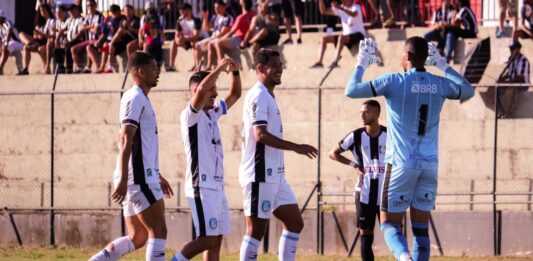 Capital vence o Ceilândia no Abadião e se descola do rival na Série D Capital