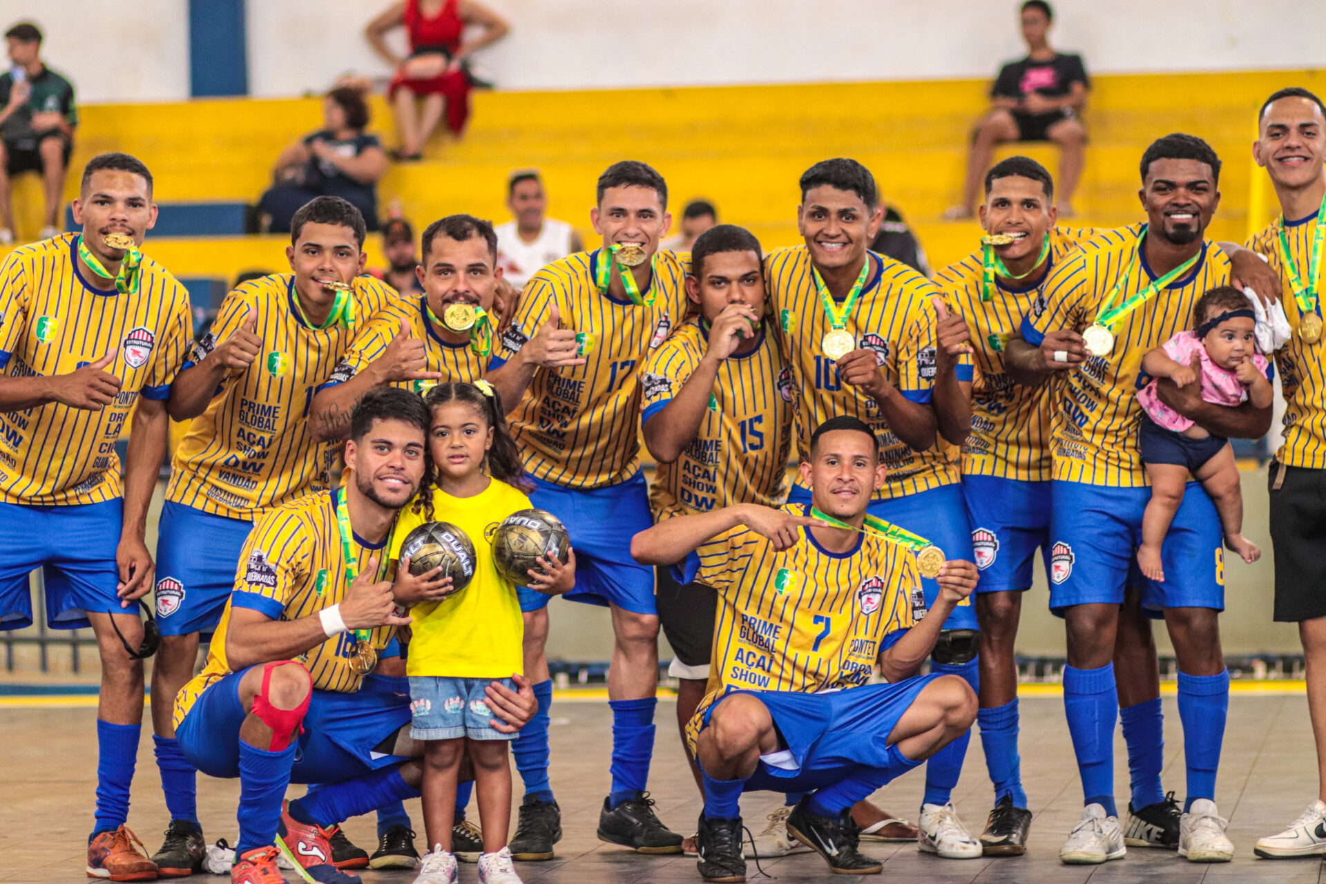 Estrutural comemora título do Candangão de Futsal