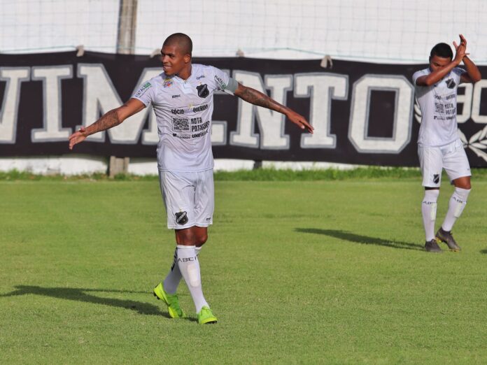 Felipe Manoel