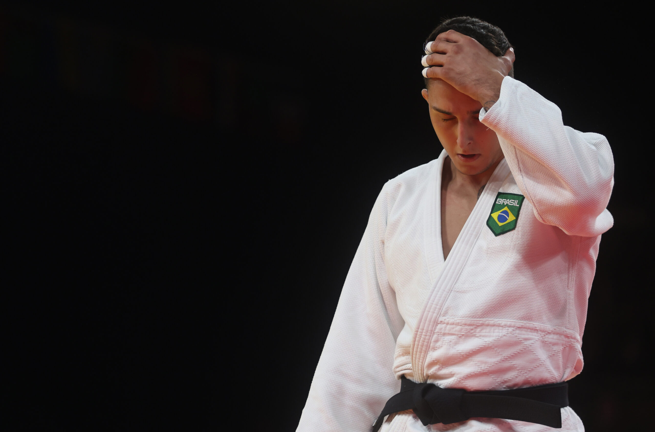 Olimpíada Paris 2024 - Judô masculino - Guilherme Schimidt (kimono branco) enfrenta Antonio Esposito, atleta da Itália, nas oitavas de final. Olimpíadas