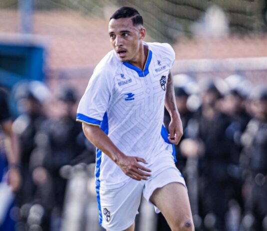 Morre Juan Azevedo, campeão candango pelo Real Brasília, aos 25 anos Juan Azevedo