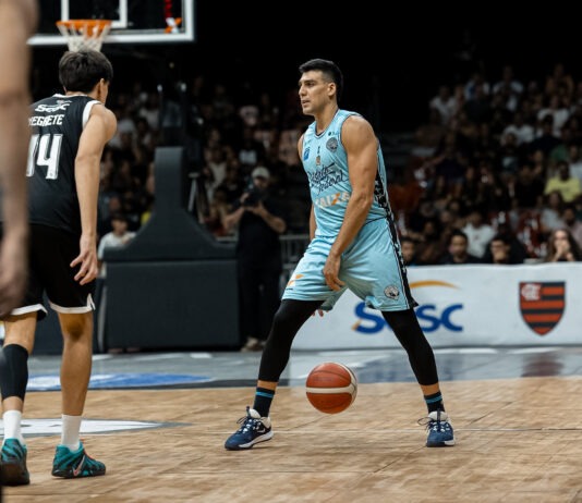 Brasília Basquete abre quartas de final do NBB com vitória sobre o Flamengo Brasília Basquete
