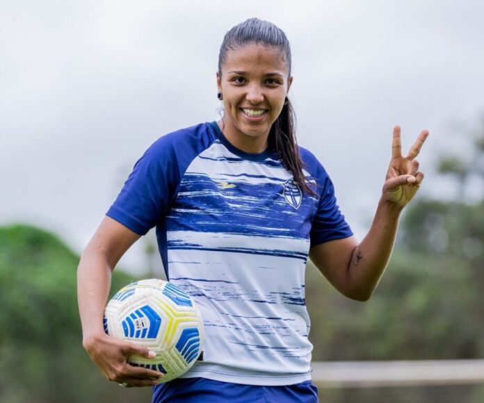Isabela Mello - Real Brasília
