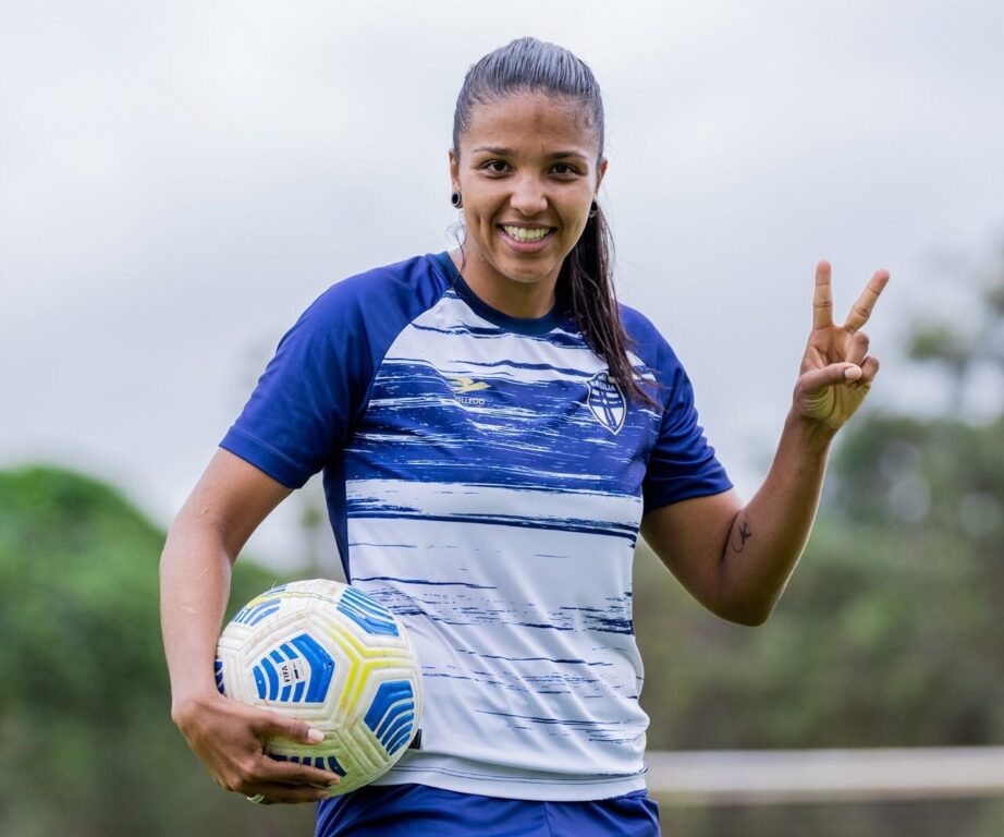 Isabela Mello - Real Brasília
