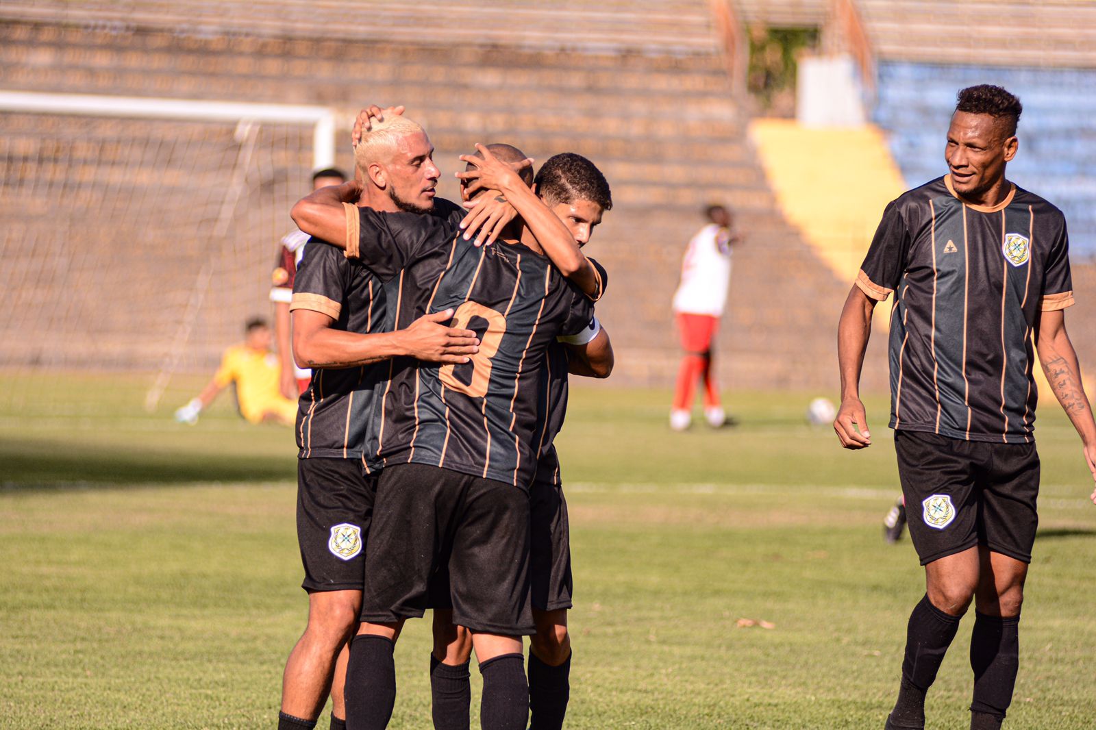 Paraná busca mais um reforço da segunda divisão do futebol gaúcho