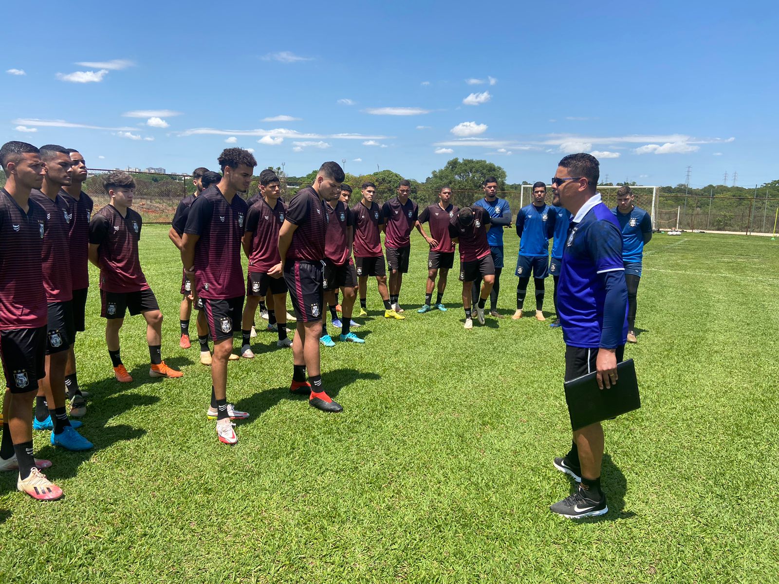 Nacional apresenta jogadores e treinadores da temporada 2022