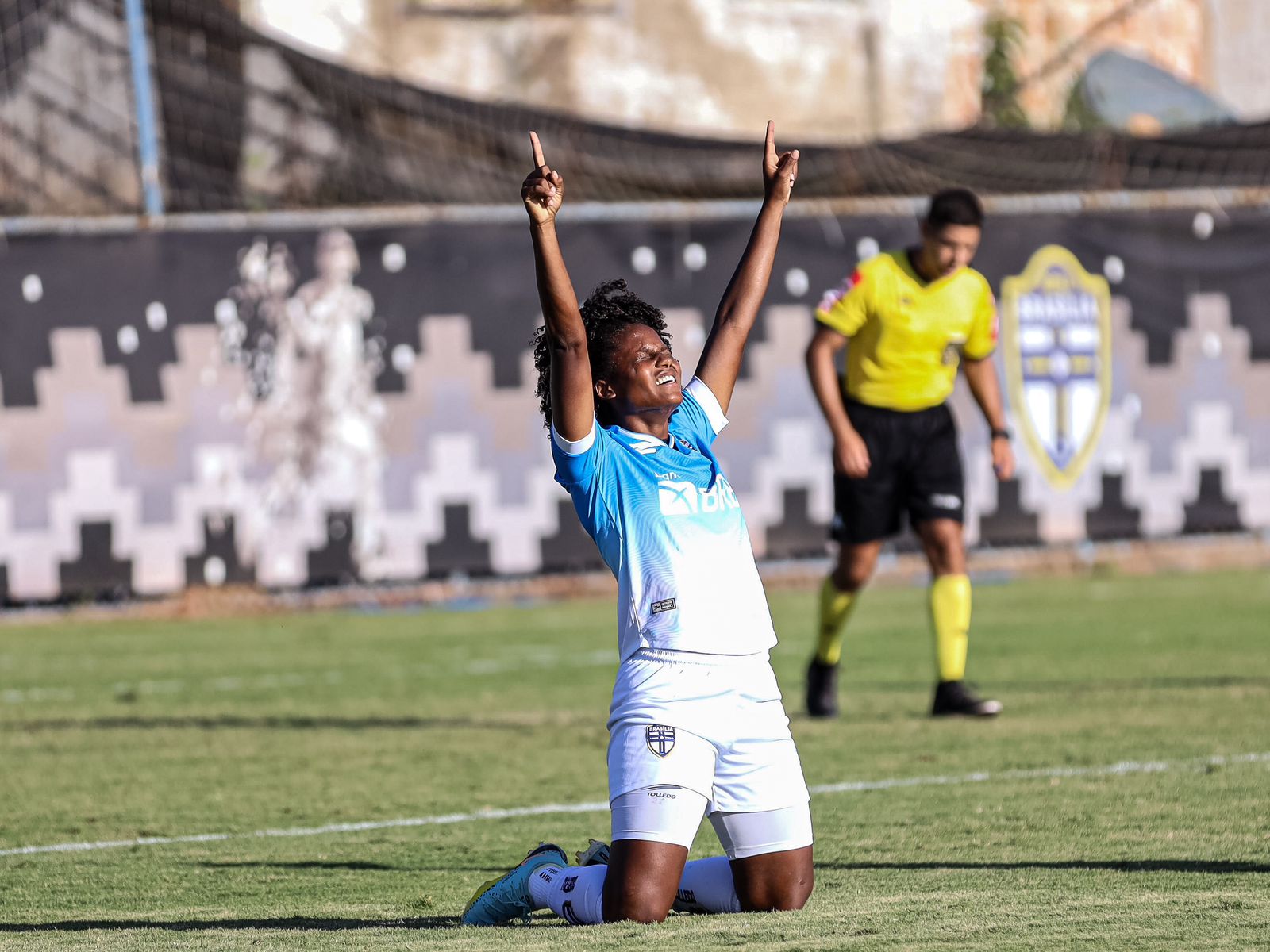 Maria comemora gol em Real Brasília e Ceará pela Série A1 do Brasileirão Feminino 2023