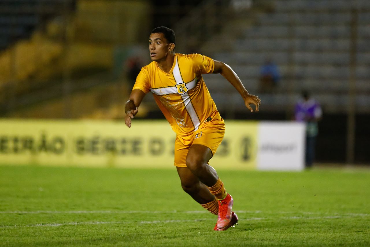 João Marcelo - jogador do Brasiliense