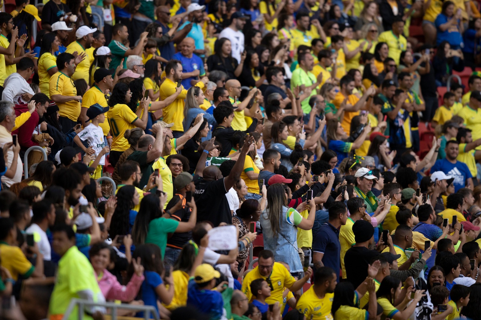 Em apenas cinco jogos da Copa, público do Novo Mané Garrincha