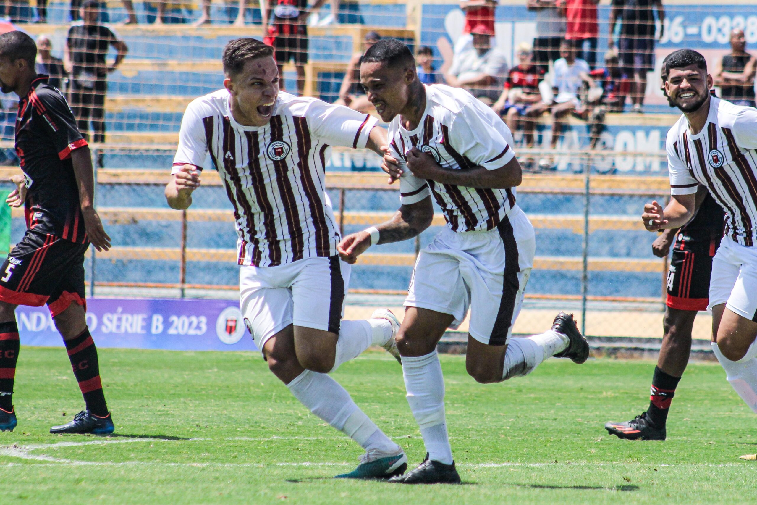 Football Champs em COQUINHOS