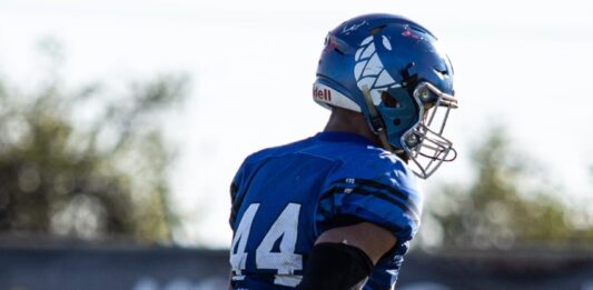 Jogador de futebol americano do DF realiza vaquinha para jogar o Mundial Isaac, jogador de futebol americano nascido no DF