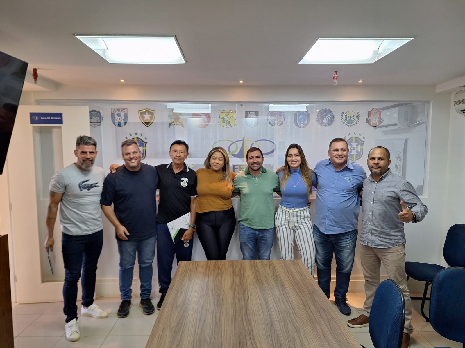 Reunião na sede da FFDF para definir os detalhes do Candangão Feminino