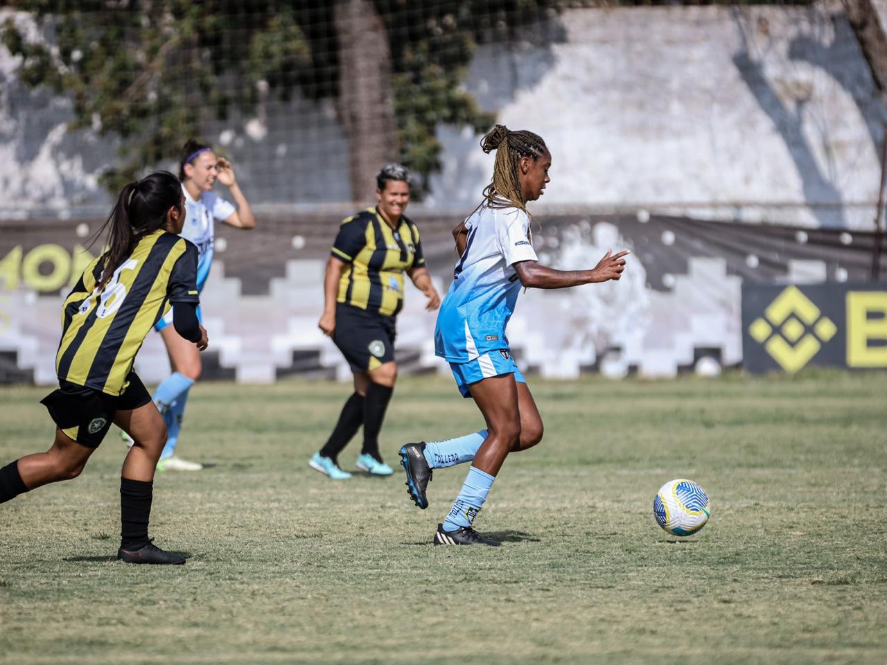 Keké , jogadora do Real Brasília. Real Brasília x Botafogo-DF