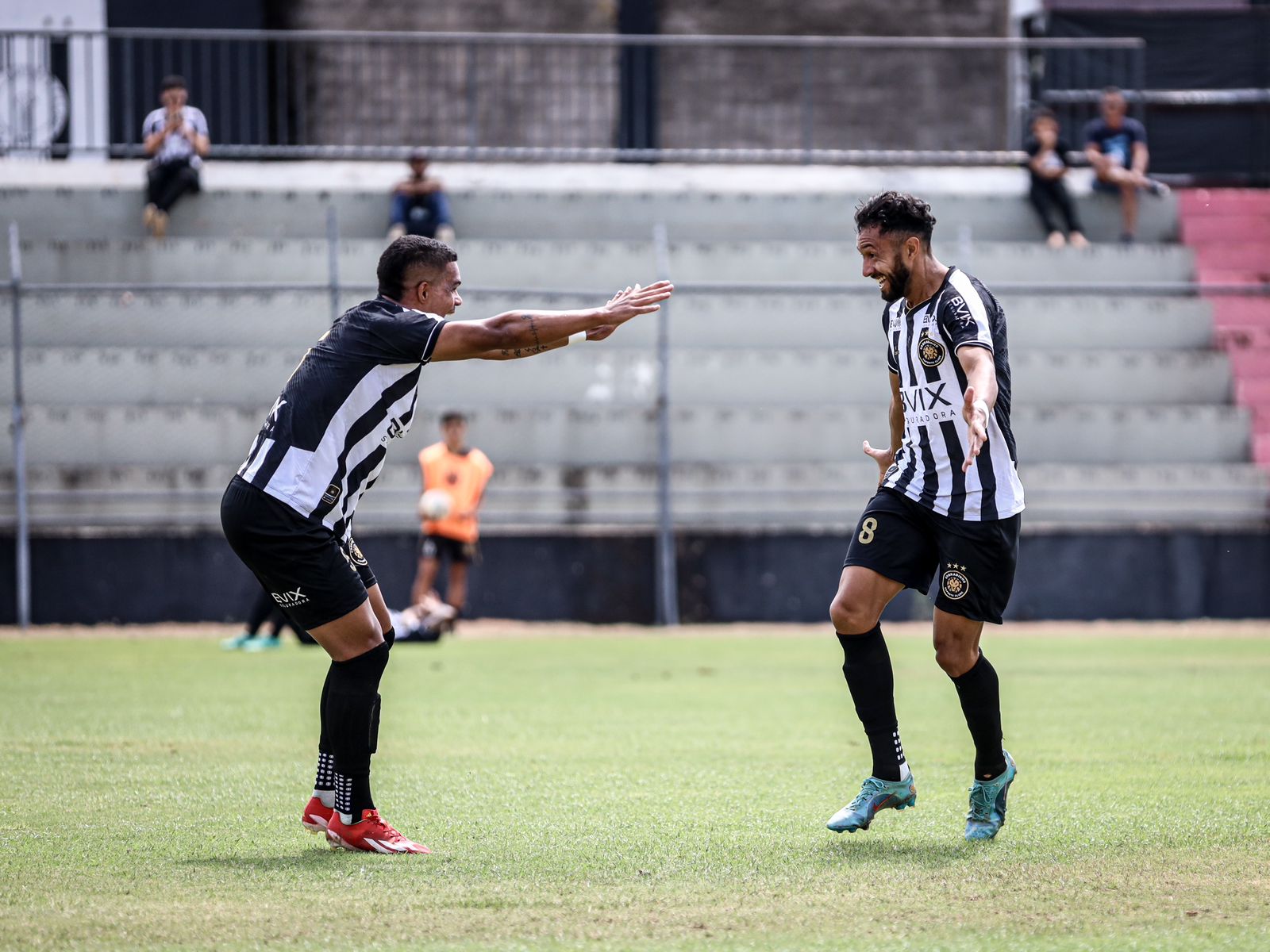 Sobradinho e SEPS Brasília pelo jogo de ida da semifinal da Segundinha 2024