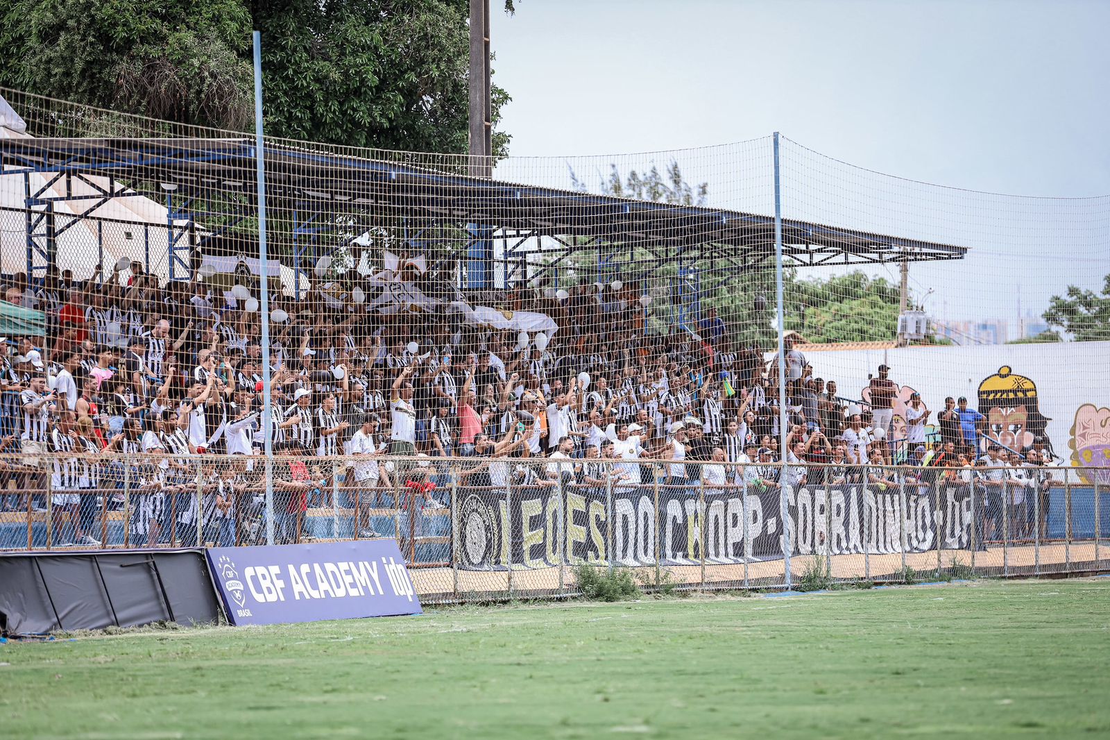 Torcedores do Sobradinho presentes no Estádio Defelê - Sobradinho x SESP Brasília - Segundinha - Segunda Divisão do Campeonato Candango - Candangão Série B