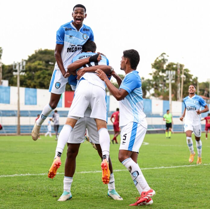 Capital x Santa Maria - Candanguinho - Campeonato Candango Sub-20 - Estádio JK