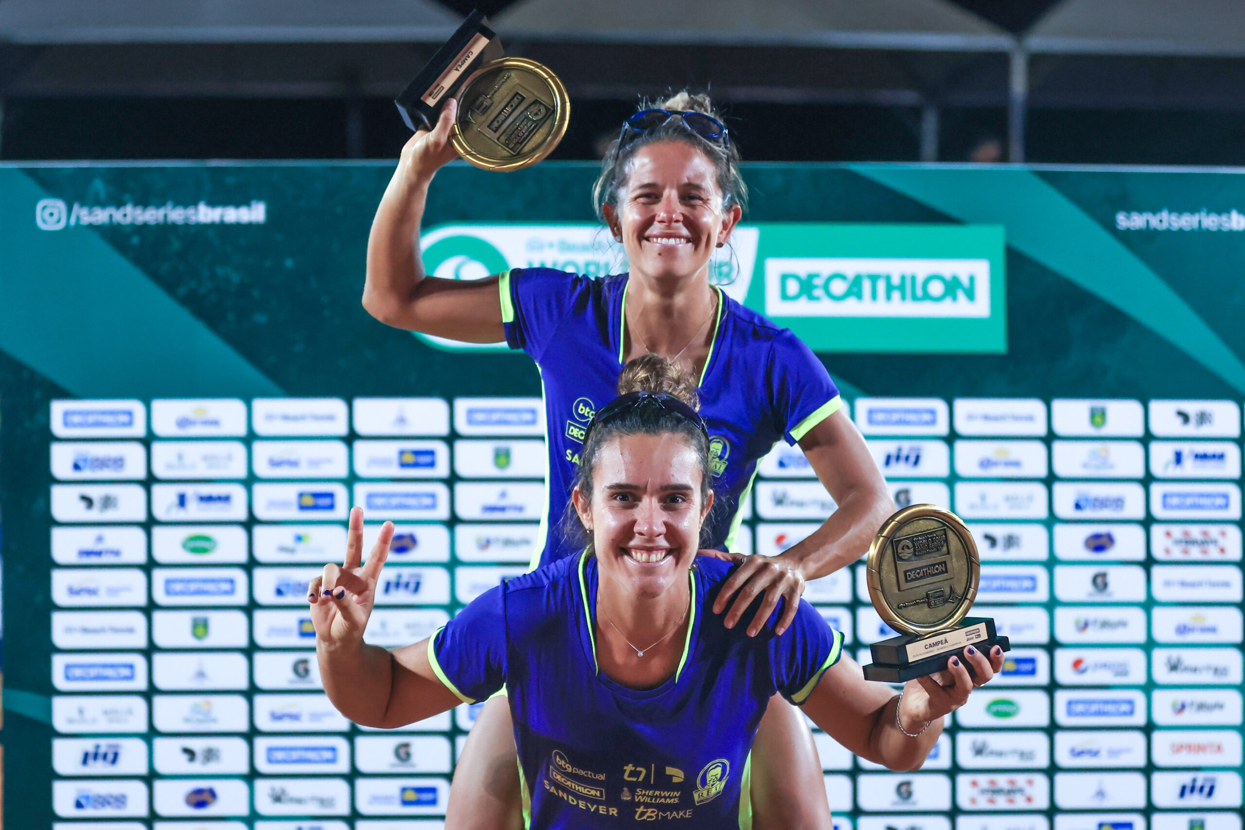 Patricia Diaz e Rafaella Miiller, campeãs no ano passado - Beach Tennis