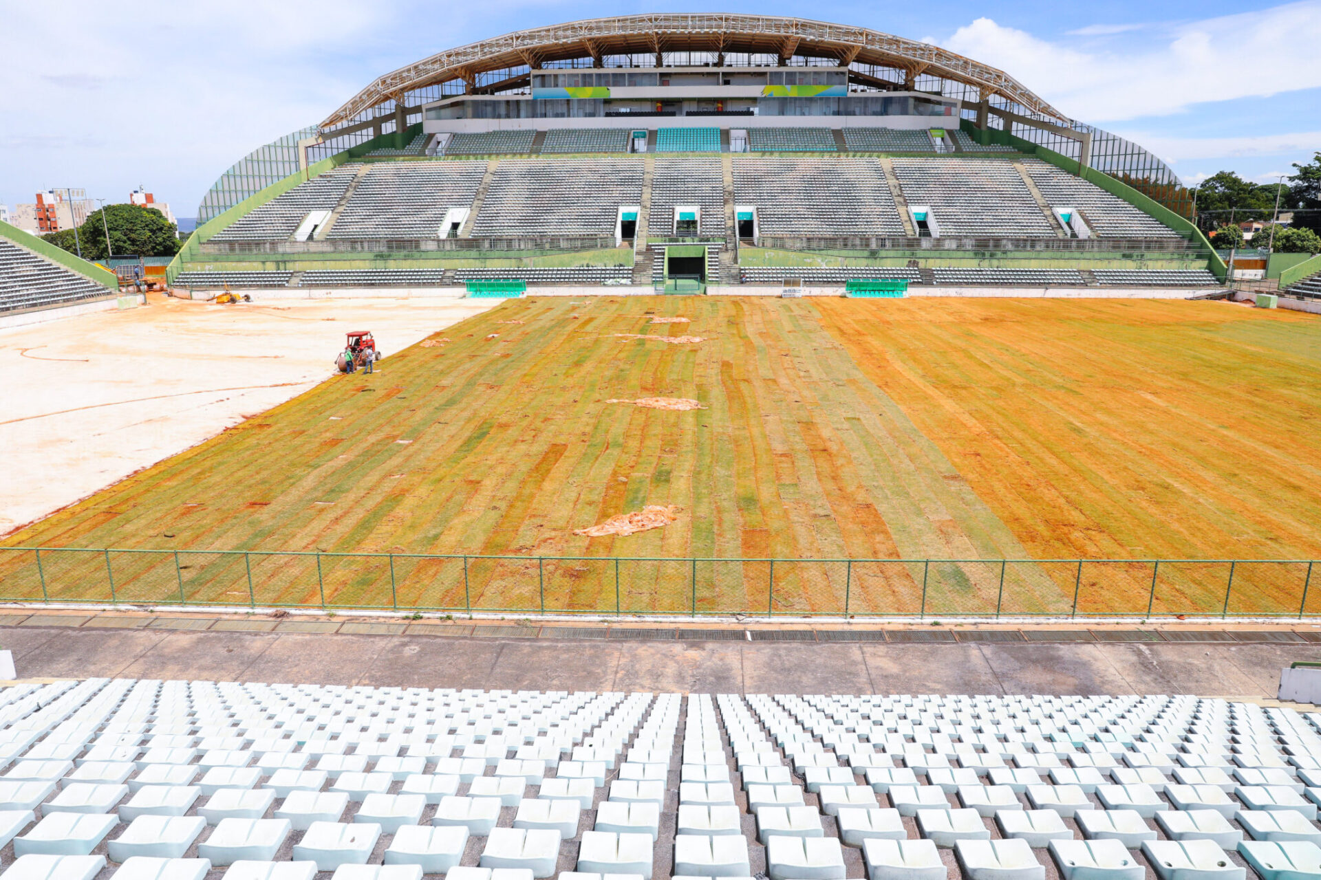 Obras Estádio Bezerrão