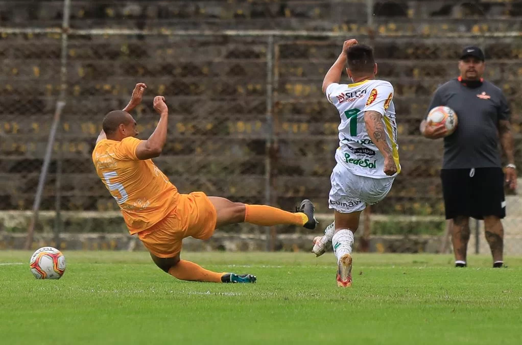 Conheça o brasiliense que é jogador de futebol na 5ª divisão de