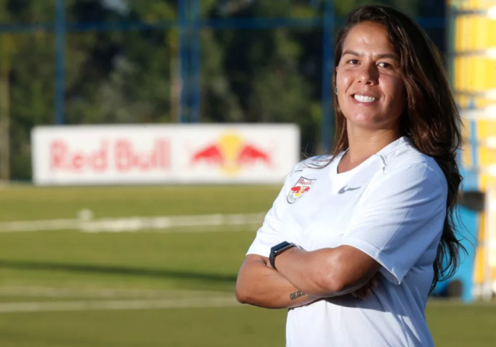 Camilla Orlando - Treinadora Real Brasília