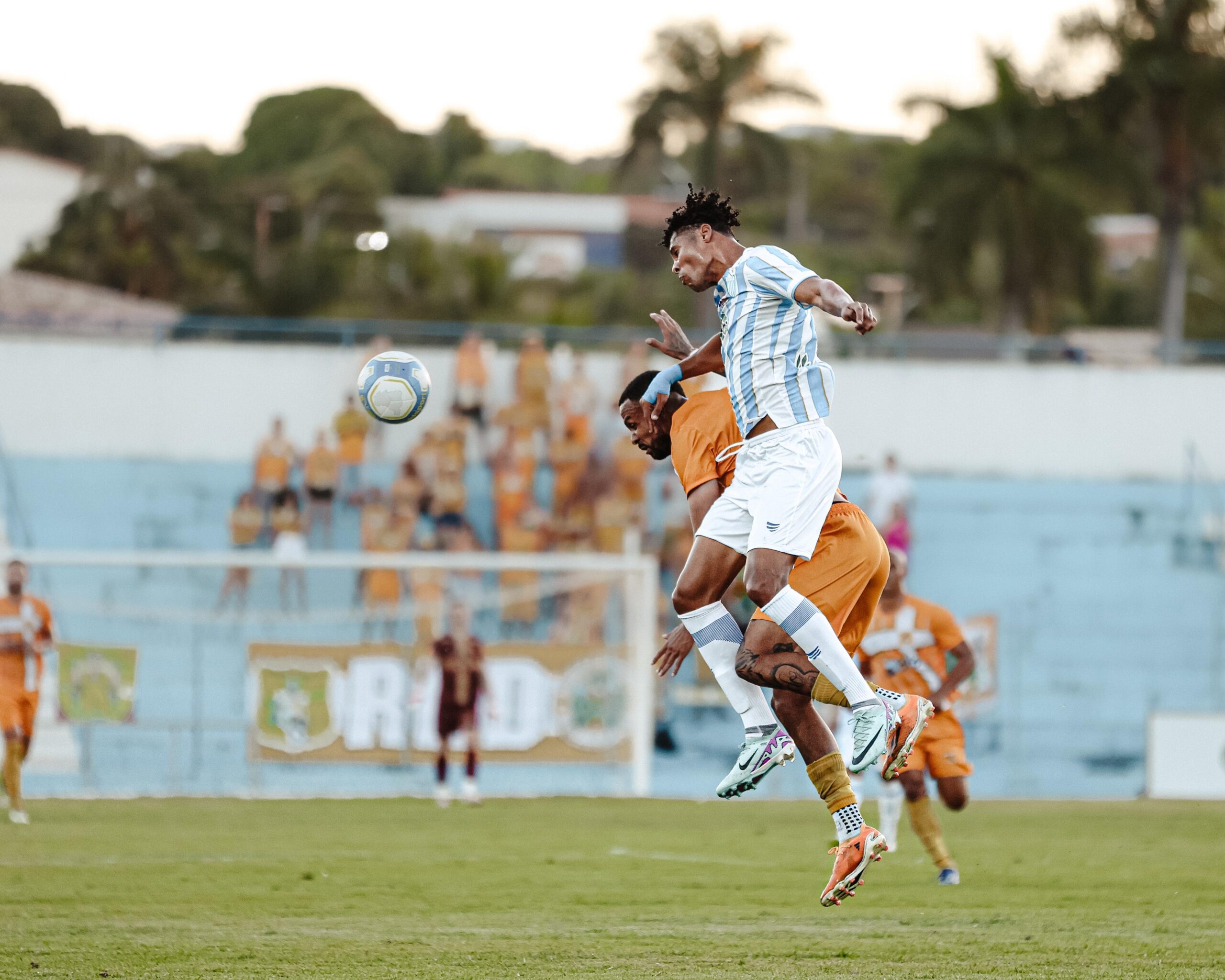 Brasiliense e CRAC pela Série D do Campeonato Brasileiro