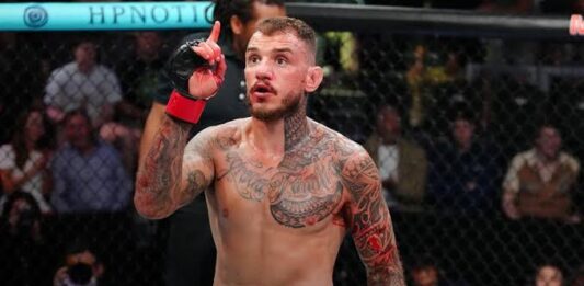 Grana fácil! Renato “Money” Moicano estrangula o jovem Chris Duncan no Apex Renato Moicano