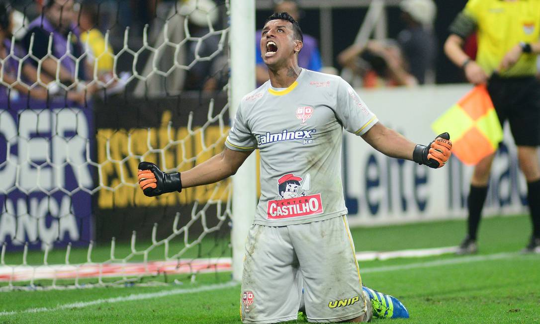 Goleiro Sidão quando defendia o Osasco Audax - Novo reforço do Sobradinho